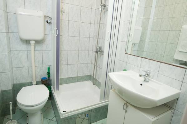 apartmani sofija becici montenegro